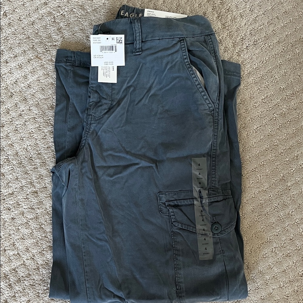 American Eagle Outfitters Wide Leg Cargo Pants in Charcoal